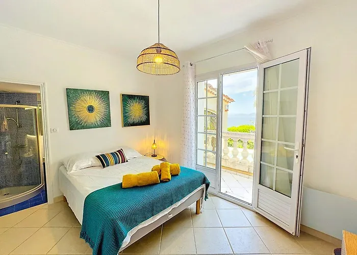 Villa di prestigio - climatizzazione - vista mare panoramica - 8 persone