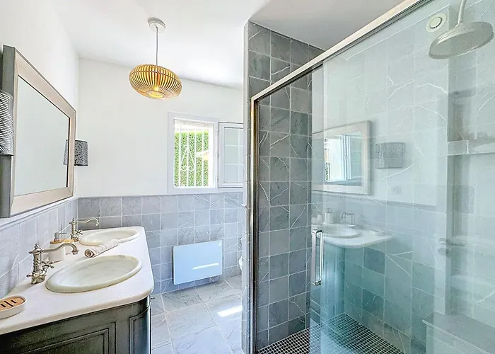 Villa di prestigio - climatizzazione - vista mare panoramica - 8 persone Villa